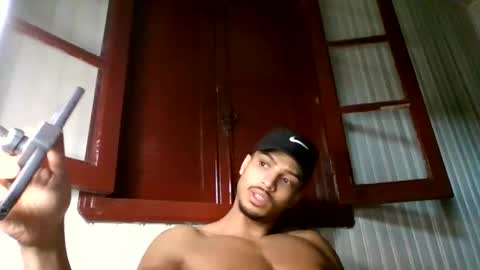 Snapshot of tomtresor chatting on December 22, 2025, 9:28 am tomtresor online show from December 22, 2025, 9:28 am