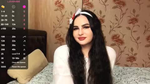 Bella  online show from February 19, 2026, 4:25 pm