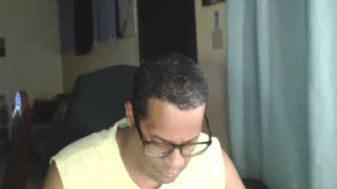 Snapshot of toni2814 chatting on March 11, 2026, 2:06 am Antonio online show from March 11, 2026, 2:06 am