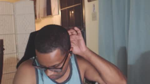 Snapshot of toni2814 chatting on March 25, 2026, 2:06 am Antonio online show from March 25, 2026, 2:06 am