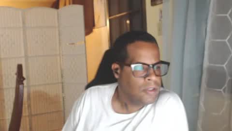 Snapshot of toni2814 chatting on July 12, 2026, 2:02 am Antonio online show from July 12, 2026, 2:02 am
