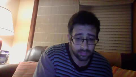 Snapshot of toni640128 chatting on December 11, 2024, 12:02 am toni640128 online show from December 11, 2024, 12:02 am