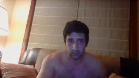 Snapshot of toni640128 chatting on January 6, 2025, 2:04 am toni640128 online show from January 6, 2025, 2:04 am