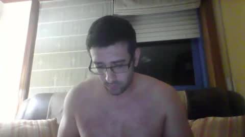 Snapshot of toni640128 chatting on October 12, 2025, 12:53 am toni640128 online show from October 12, 2025, 12:53 am