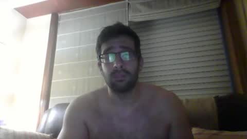 Snapshot of toni640128 chatting on November 6, 2025, 2:01 am toni640128 online show from November 6, 2025, 2:01 am