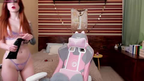 Snapshot of tonimua chatting on March 6, 2025, 8:19 am Milana online show from March 6, 2025, 8:19 am