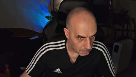 Snapshot of toninspektor chatting on March 18, 2026, 8:12 pm toninspektor online show from March 18, 2026, 8:12 pm