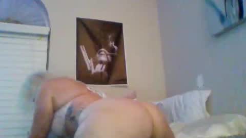 Honeys Snow Bunny online show from January 7, 2026, 4:59 am