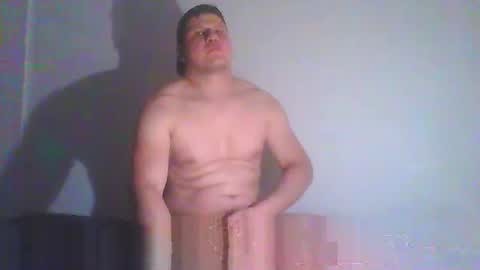 Snapshot of tonny54880 chatting on February 6, 2025, 8:02 pm tonny54880 online show from February 6, 2025, 8:02 pm