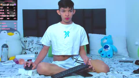 Tonny online show from February 23, 2025, 4:35 pm