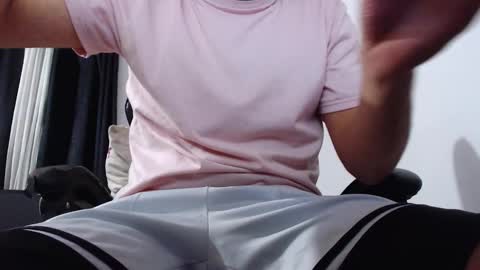 Snapshot of tony__ribas chatting on March 20, 2026, 1:32 am Tony Ribas. online show from March 20, 2026, 1:32 am