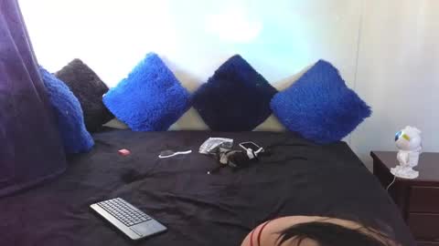 Sophia  Tony online show from December 11, 2024, 2:22 pm