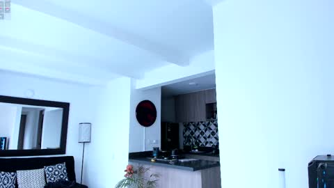 tony muscle1 online show from February 12, 2025, 6:30 pm