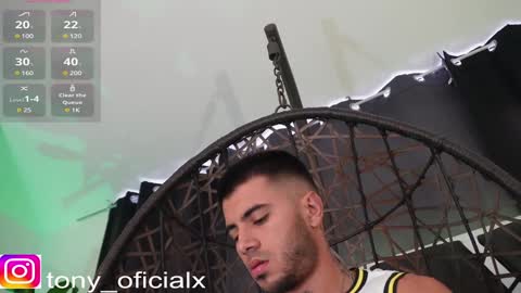 Snapshot of tony_newmen chatting on January 17, 2025, 8:44 pm tony online show from January 17, 2025, 8:44 pm