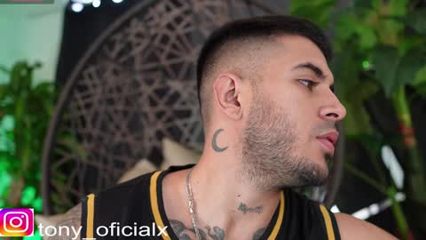 Snapshot of tony_newmen chatting on February 8, 2025, 4:14 pm tony online show from February 8, 2025, 4:14 pm