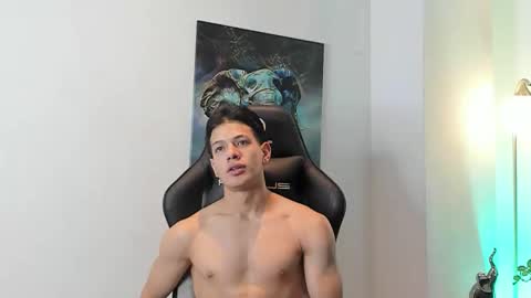 tony_petrov online show from November 23, 2025, 4:45 am