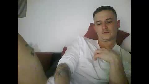 tonystrawberry online show from April 11, 2026, 10:36 pm