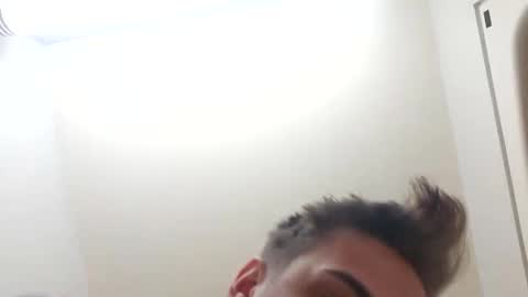 Snapshot of tonytto chatting on December 14, 2024, 3:47 pm tonytto online show from December 14, 2024, 3:47 pm