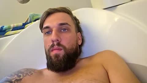 Snapshot of tonytto chatting on October 23, 2025, 12:59 pm tonytto online show from October 23, 2025, 12:59 pm