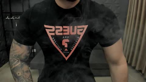 Snapshot of tonywilcoxx chatting on November 5, 2025, 5:51 am TonyWilcox online show from November 5, 2025, 5:51 am