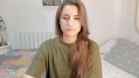 Snapshot of tooboringgirl chatting on December 1, 2025, 6:24 pm Alisson online show from December 1, 2025, 6:24 pm