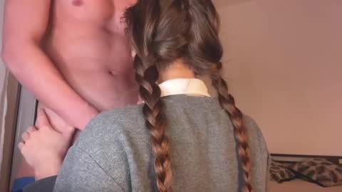 tooclose_toofar online show from December 2, 2024, 4:09 pm