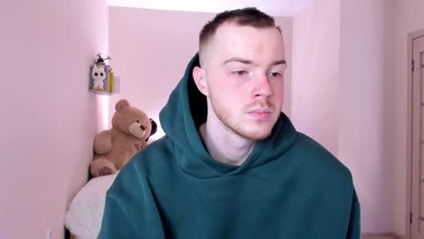 Snapshot of toohornyserj chatting on January 14, 2025, 9:09 pm toohornyserj online show from January 14, 2025, 9:09 pm