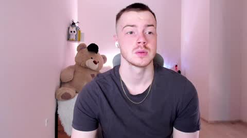 Snapshot of toohornyserj chatting on January 27, 2025, 8:39 pm toohornyserj online show from January 27, 2025, 8:39 pm