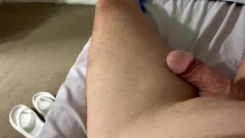 toohot2handle2 online show from December 7, 2024, 12:45 pm