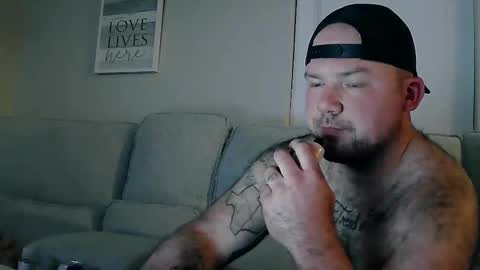 Snapshot of toomuchboost32 chatting on March 8, 2025, 5:59 am toomuchboost32 online show from March 8, 2025, 5:59 am