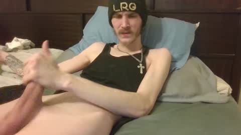 Snapshot of tootall803 chatting on January 25, 2025, 5:18 am TooTall803 online show from January 25, 2025, 5:18 am