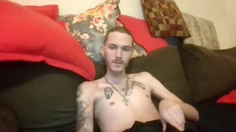 Snapshot of tootall803 chatting on September 25, 2025, 2:37 am TooTall803 online show from September 25, 2025, 2:37 am