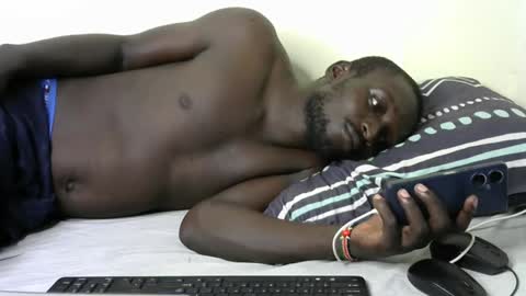 Snapshot of top_rider chatting on January 2, 2025, 2:24 pm Victor online show from January 2, 2025, 2:24 pm