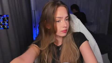 Snapshot of top_twins chatting on July 15, 2026, 12:10 pm Yara online show from July 15, 2026, 12:10 pm