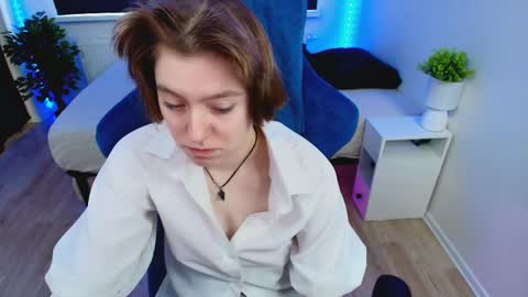 Snapshot of topcranberry chatting on February 27, 2025, 9:11 am topcranberry online show from February 27, 2025, 9:11 am