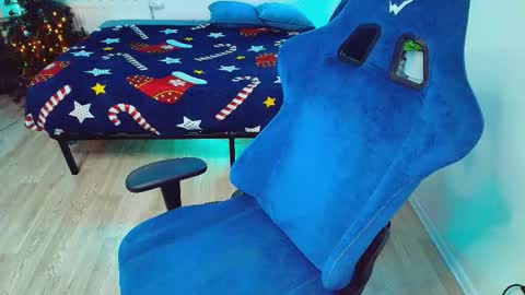 Snapshot of topcranberry chatting on February 2, 2026, 2:43 am topcranberry online show from February 2, 2026, 2:43 am