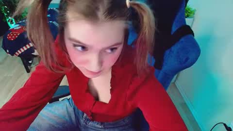 Snapshot of topcranberry chatting on March 17, 2026, 12:15 am topcranberry online show from March 17, 2026, 12:15 am