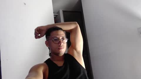 Snapshot of topmen_98 chatting on September 20, 2025, 8:04 am Topmen 98 online show from September 20, 2025, 8:04 am