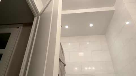 topspin69 online show from February 22, 2025, 11:13 pm