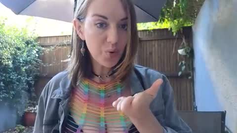 Topsy online show from February 19, 2026, 7:26 am