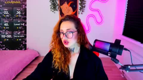 tora online show from November 7, 2025, 12:27 pm