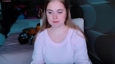 tori_blond online show from November 15, 2025, 7:38 am