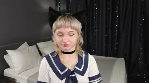 Tori online show from November 12, 2025, 12:22 am