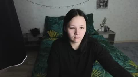 Snapshot of tori_sweet_tori chatting on July 3, 2026, 2:29 am Tori online show from July 3, 2026, 2:29 am