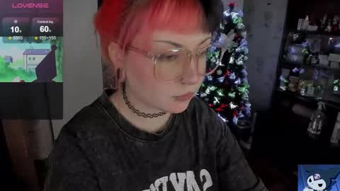 Snapshot of toriayun0 chatting on December 21, 2025, 9:55 pm your personal gothic girl check it online show from December 21, 2025, 9:55 pm