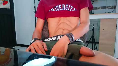 Enzo Moretti online show from October 25, 2025, 1:46 am