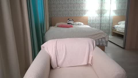 Snapshot of torinova chatting on February 9, 2025, 3:00 am         online show from February 9, 2025, 3:00 am