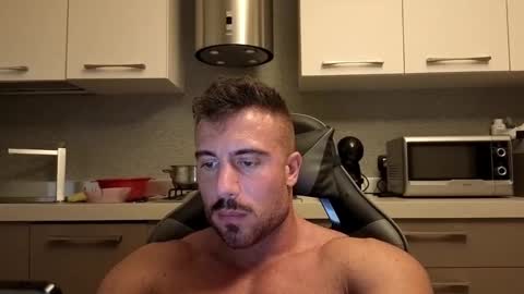 Snapshot of toro_arrapato chatting on November 4, 2025, 3:55 pm toro_arrapato online show from November 4, 2025, 3:55 pm