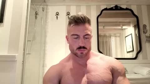 Snapshot of toro_arrapato chatting on November 11, 2025, 11:38 pm toro_arrapato online show from November 11, 2025, 11:38 pm