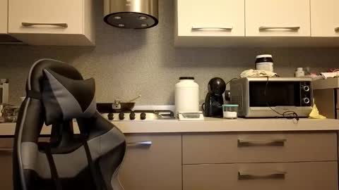 Snapshot of toro_arrapato chatting on November 23, 2025, 8:30 pm toro_arrapato online show from November 23, 2025, 8:30 pm